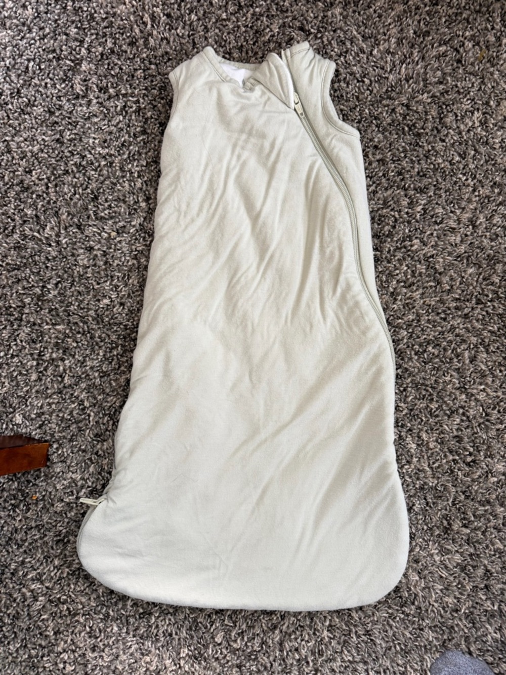 Kyte Baby Sleep Sack Wearable Blanket - cream/ light green